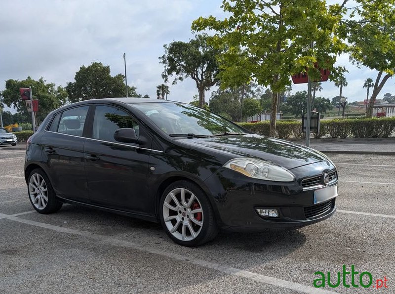 2008' Fiat Bravo photo #2