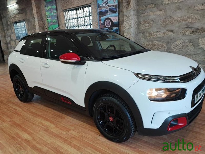 2019' Citroen C4 Cactus photo #1