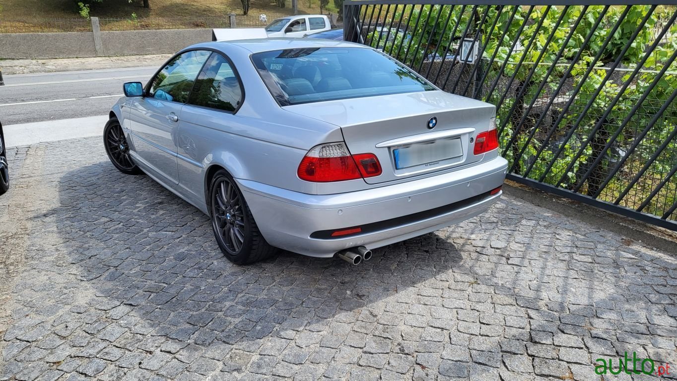 2005' BMW 320 photo #3