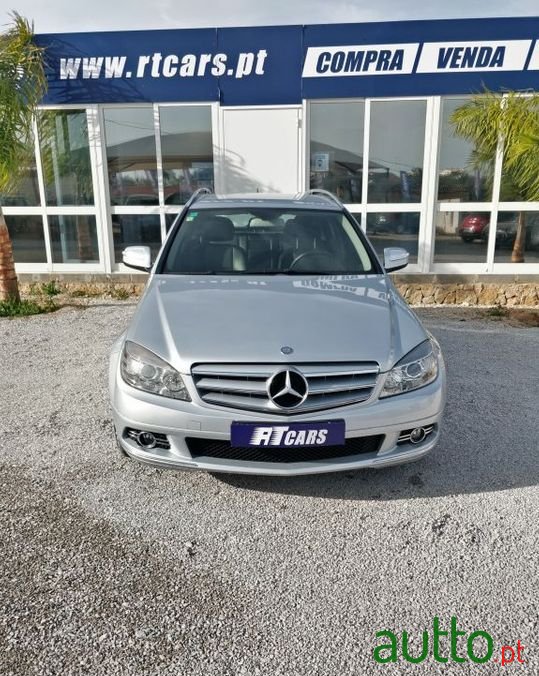 2008' Mercedes-Benz C-220 photo #2