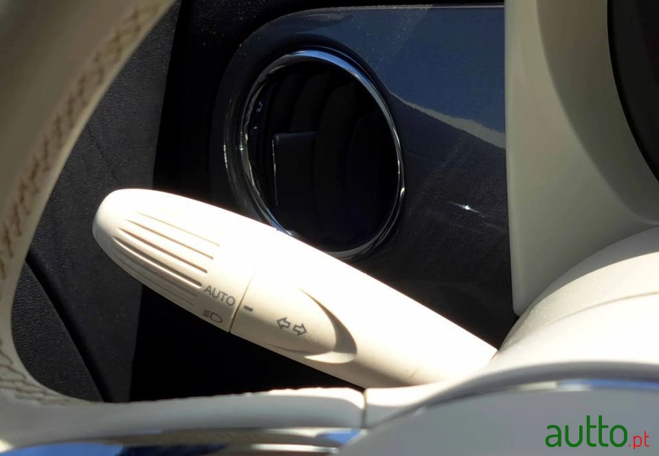 2021' Fiat 500C photo #6