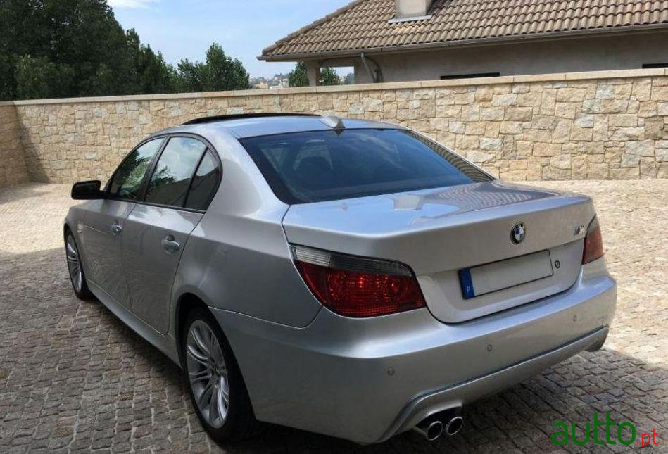 2004' BMW 530 Da photo #1