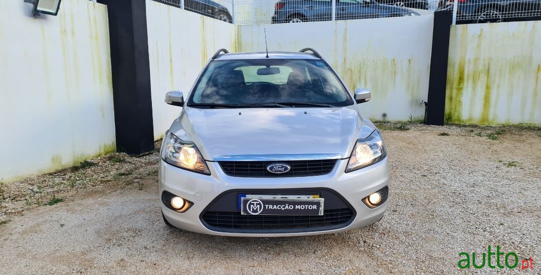 2008' Ford Focus Sw photo #3