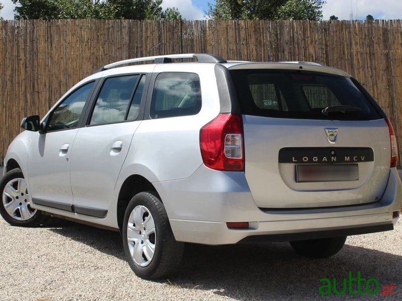 2017' Dacia Logan Mcv photo #6