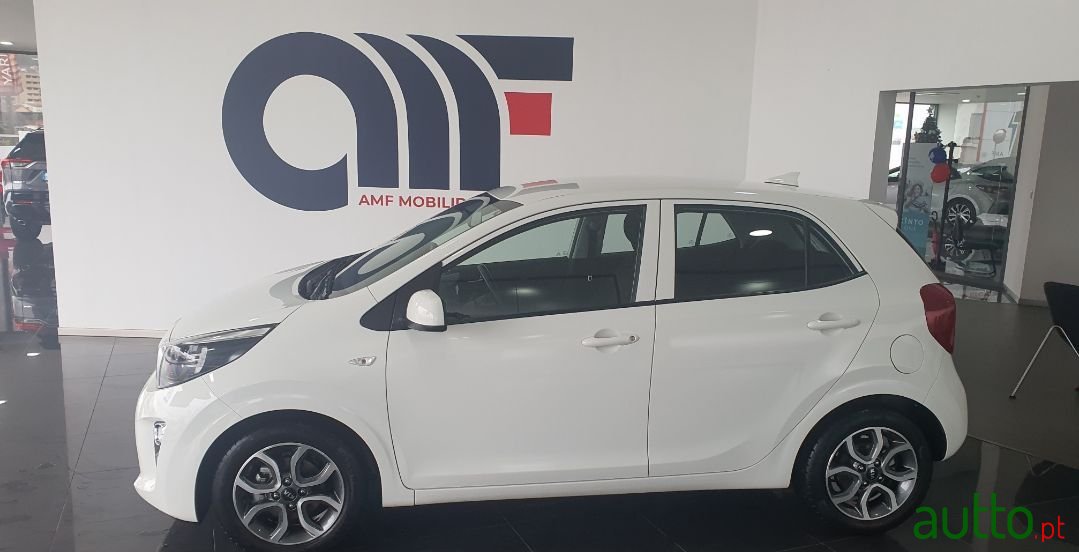 2021' Kia Picanto photo #3