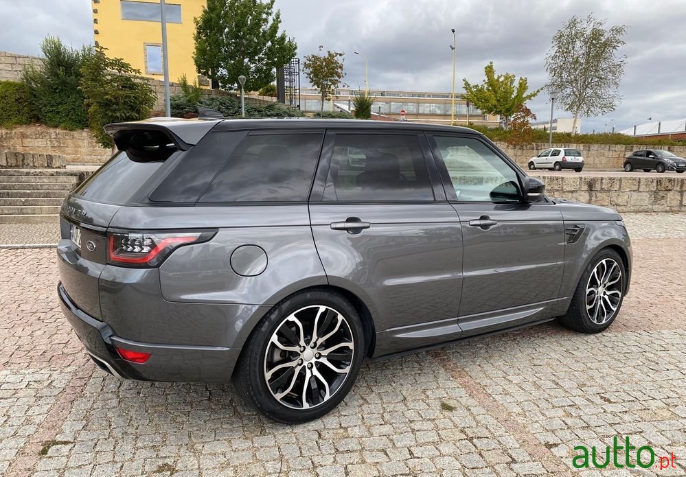 2018' Land Rover Range Rover Sport photo #4