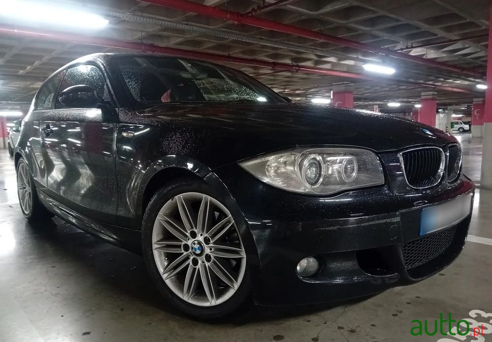 2009' BMW Série 1 D photo #1