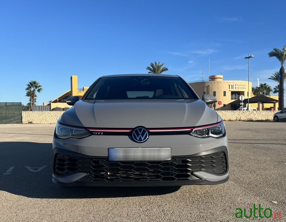 2021' Volkswagen Golf photo #3
