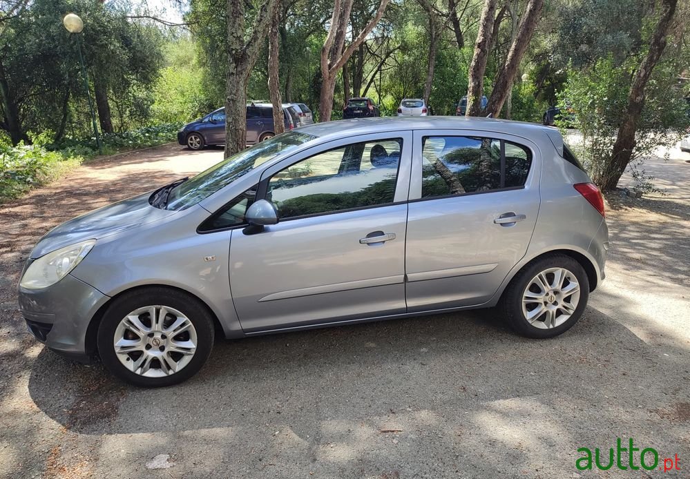 2007' Opel Corsa 1.3 Cdti Enjoy photo #1