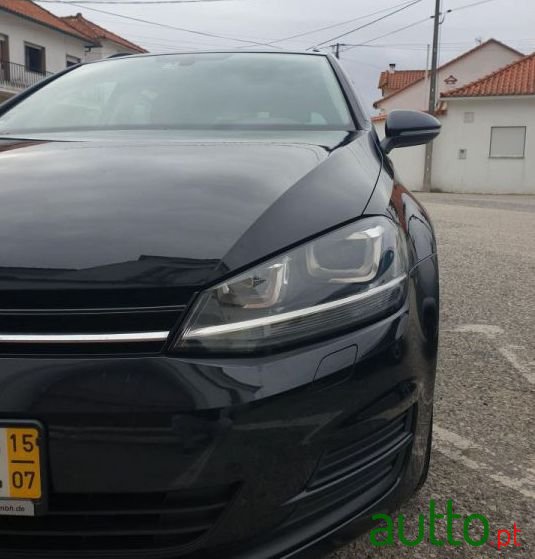 2015' Volkswagen Golf Variant photo #2