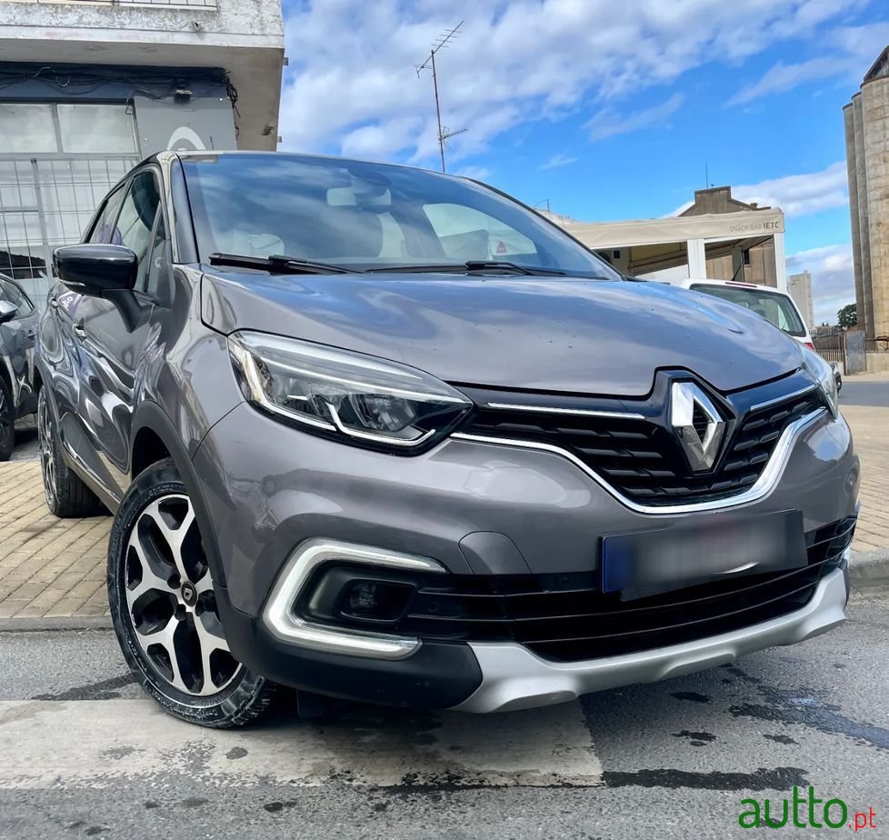 2019' Renault Captur 1.3 Tce Exclusive photo #1