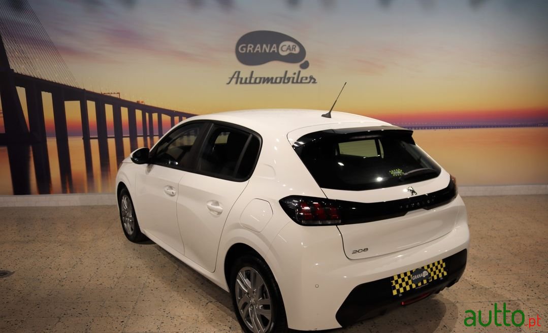 2021' Peugeot 208 photo #4