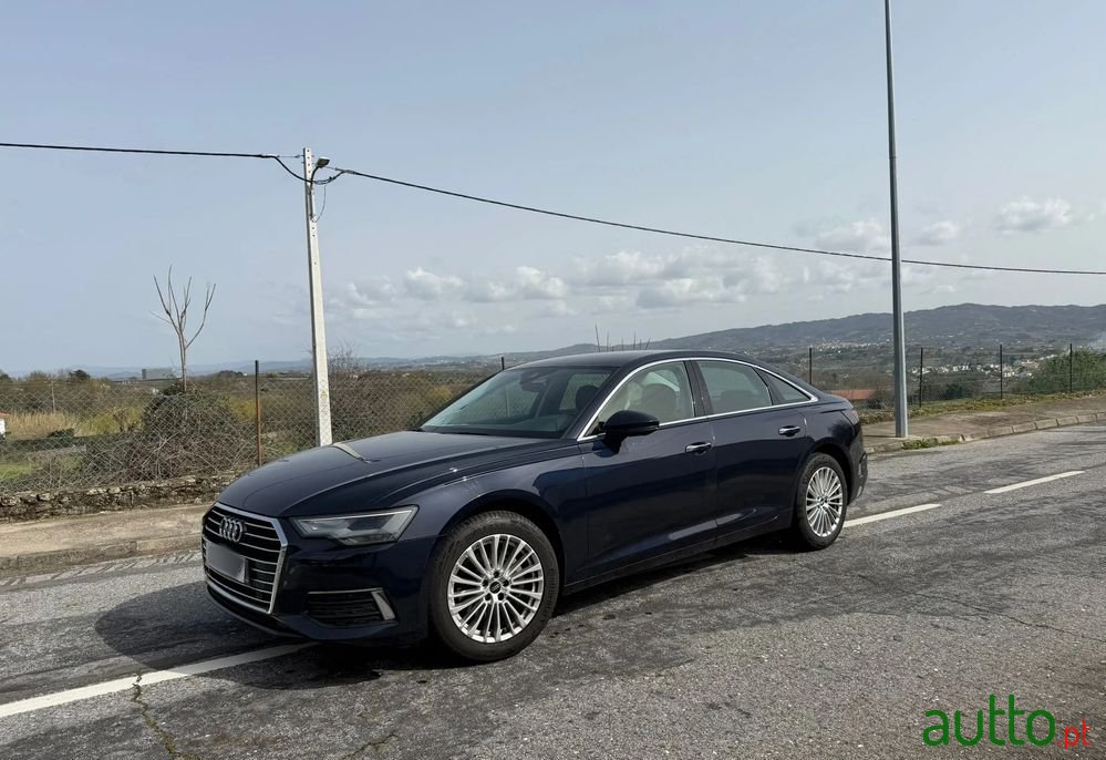 2021' Audi A6 40 Tdi Design S Tronic photo #3