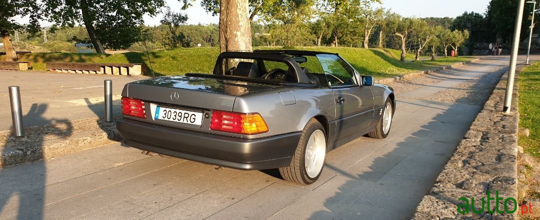 1992' Mercedes-Benz Sl-300 photo #2