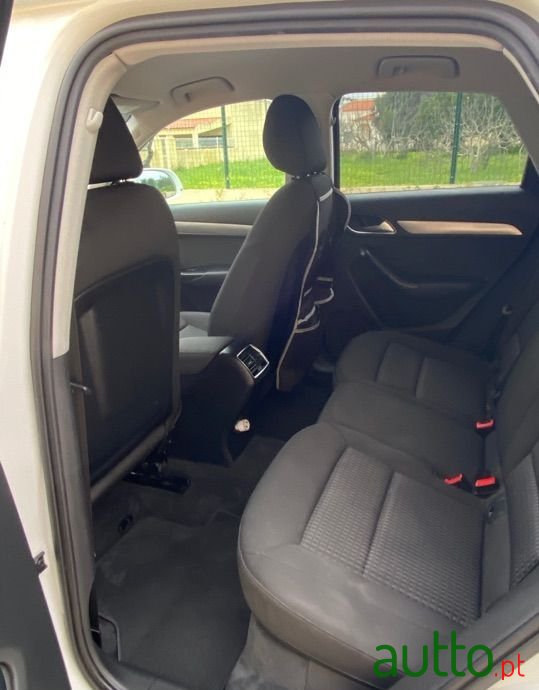 2015' Audi Q3 photo #5