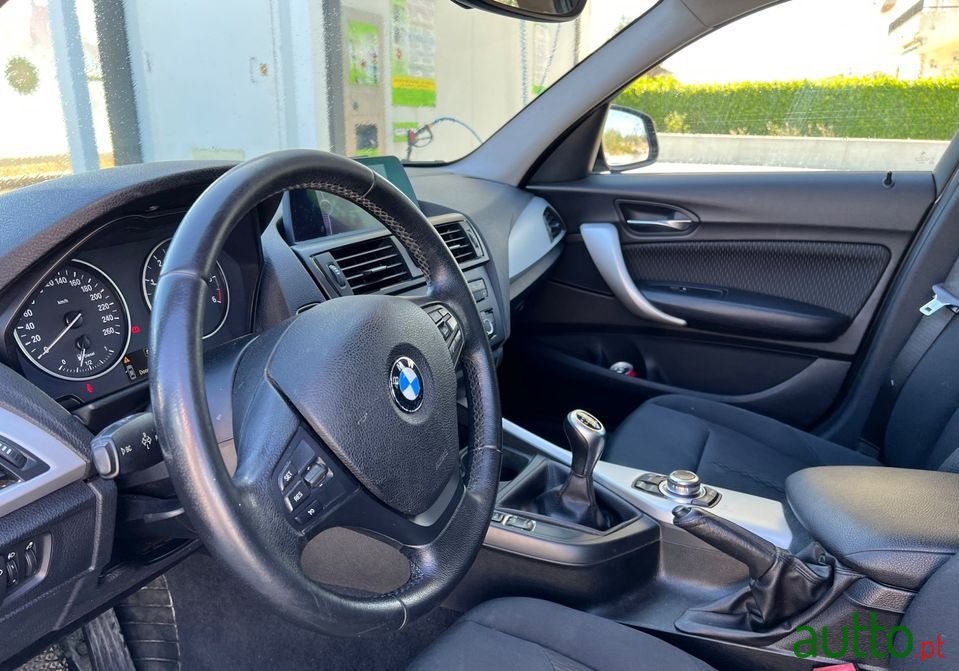 2012' BMW 116 photo #6