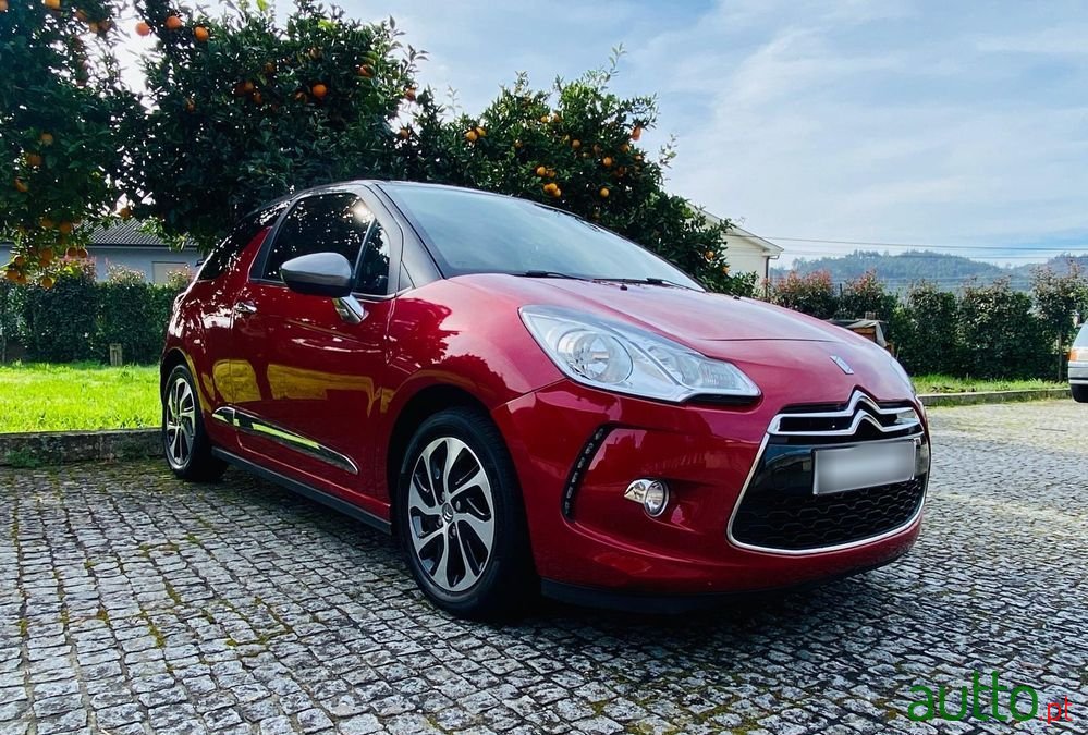 2015' Citroen DS3 1.6 Bluehdi Be Chic photo #2