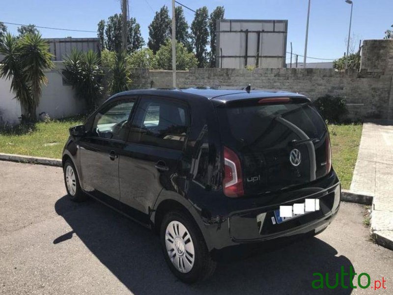 2016' Volkswagen Up photo #1