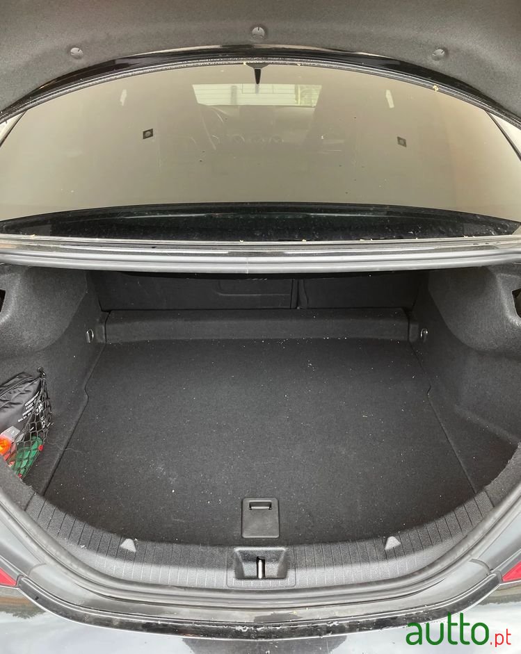 2016' Mercedes-Benz CLA 200 photo #5