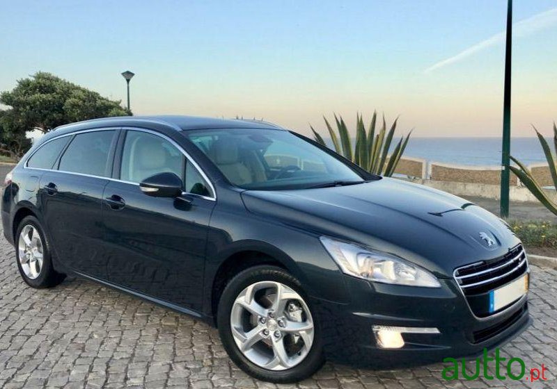 2014' Peugeot 508 Sw photo #2