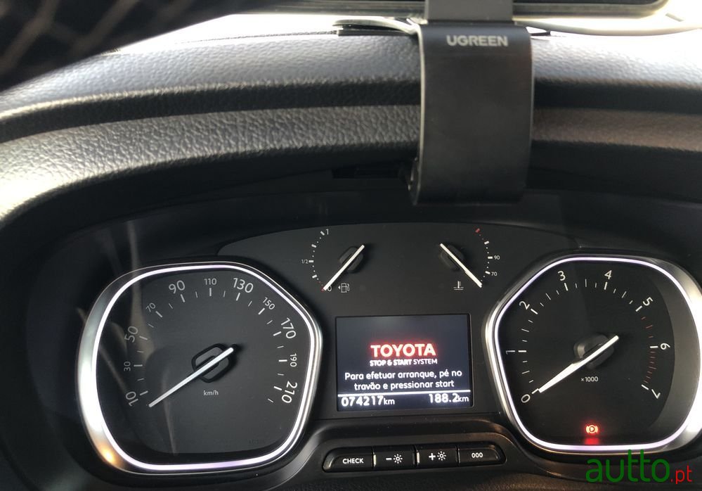 2023' Toyota ProAce Verso photo #3