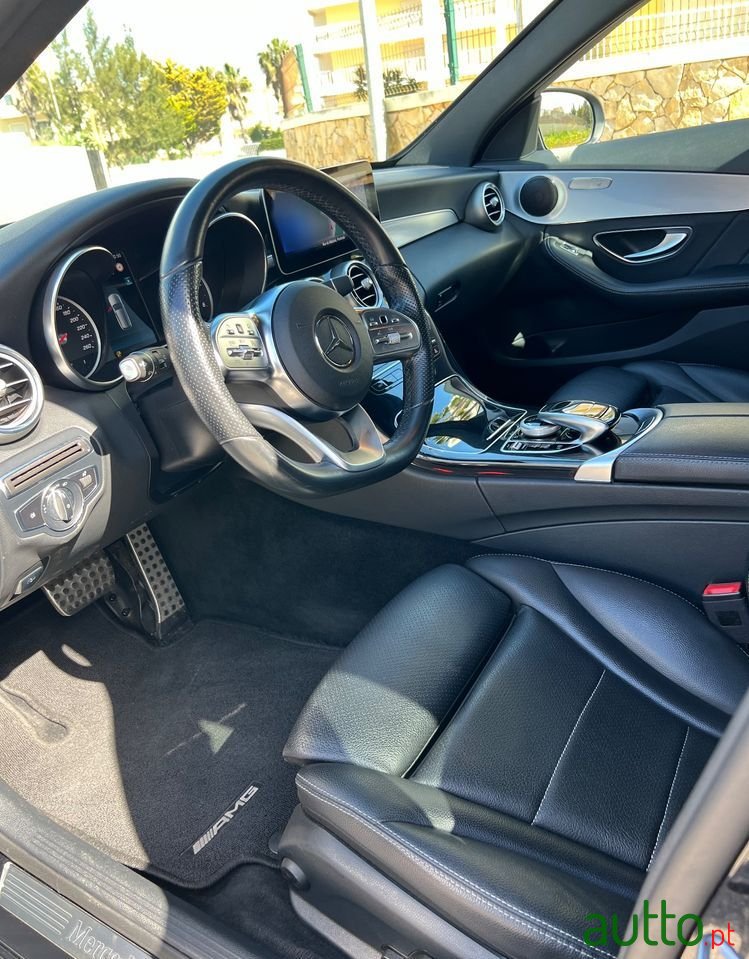 2019' Mercedes-Benz C 220 photo #4