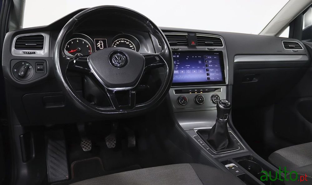 2013' Volkswagen Golf 1.2 Tsi Trendline photo #5