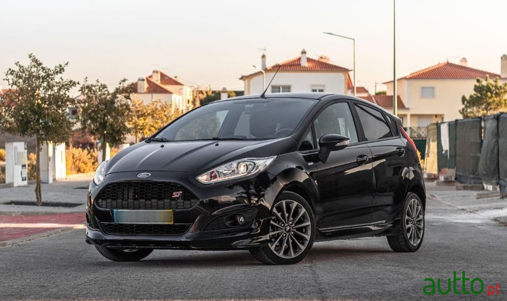 2016' Ford Fiesta 1.0 T Ecoboost Stline photo #1