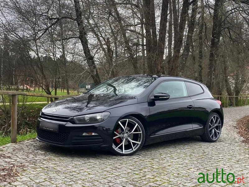 2011' Volkswagen Scirocco 2.0 Tdi Sport photo #1