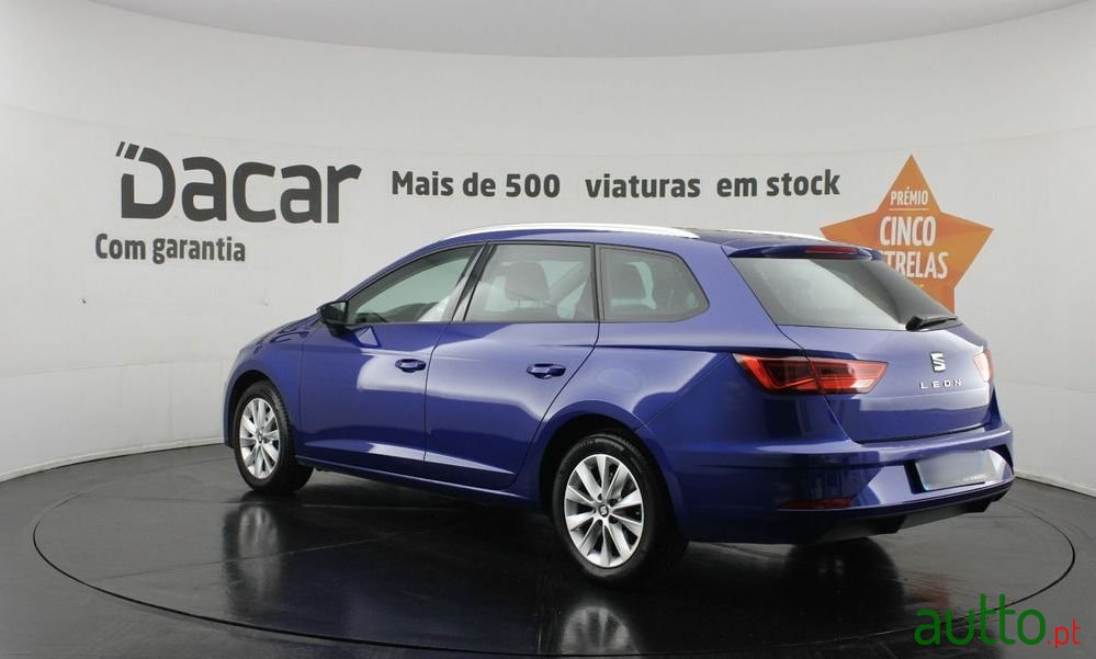 2019' SEAT Leon St 1.6 Tdi Style S/S photo #5