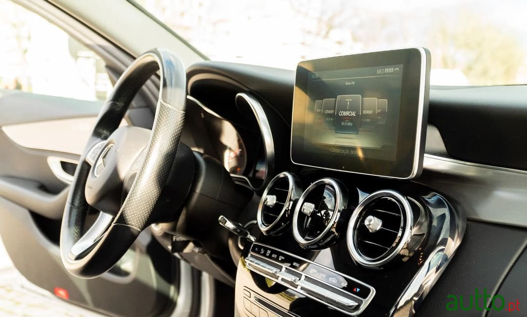 2014' Mercedes-Benz C-220 photo #6