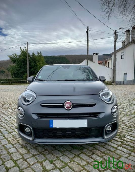 2020' Fiat 500X photo #1
