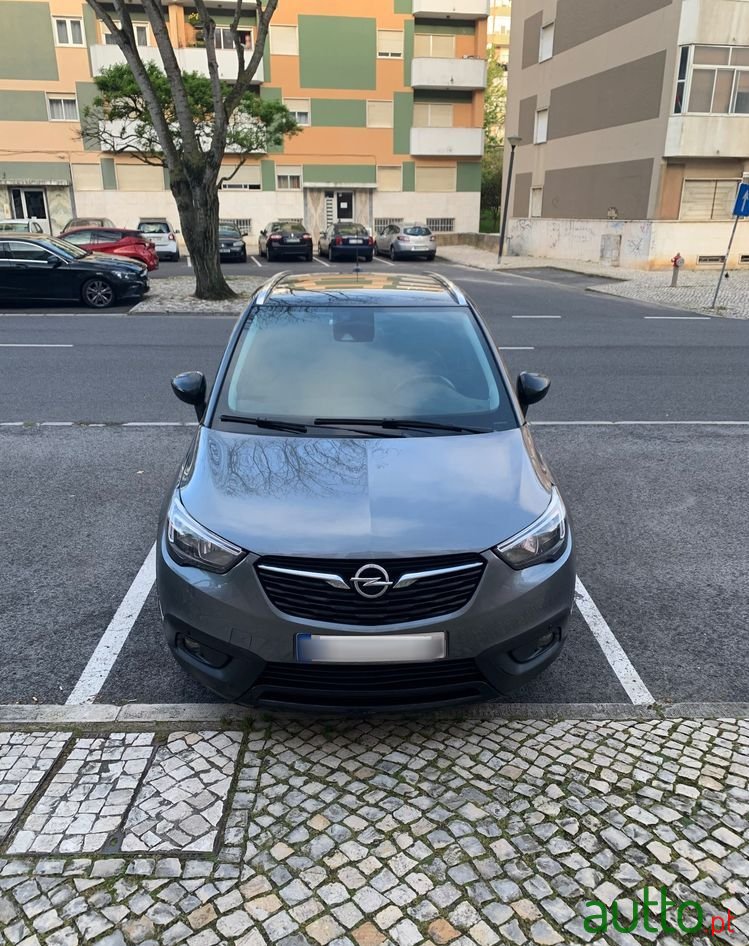 2017' Opel Crossland X photo #2