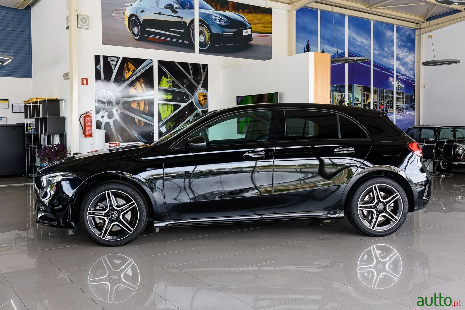 2020' Mercedes-Benz A-250 photo #2
