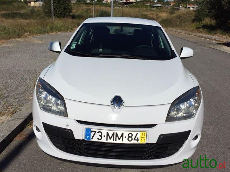 2011' Renault Megane 1.5 Dci Confort photo #3