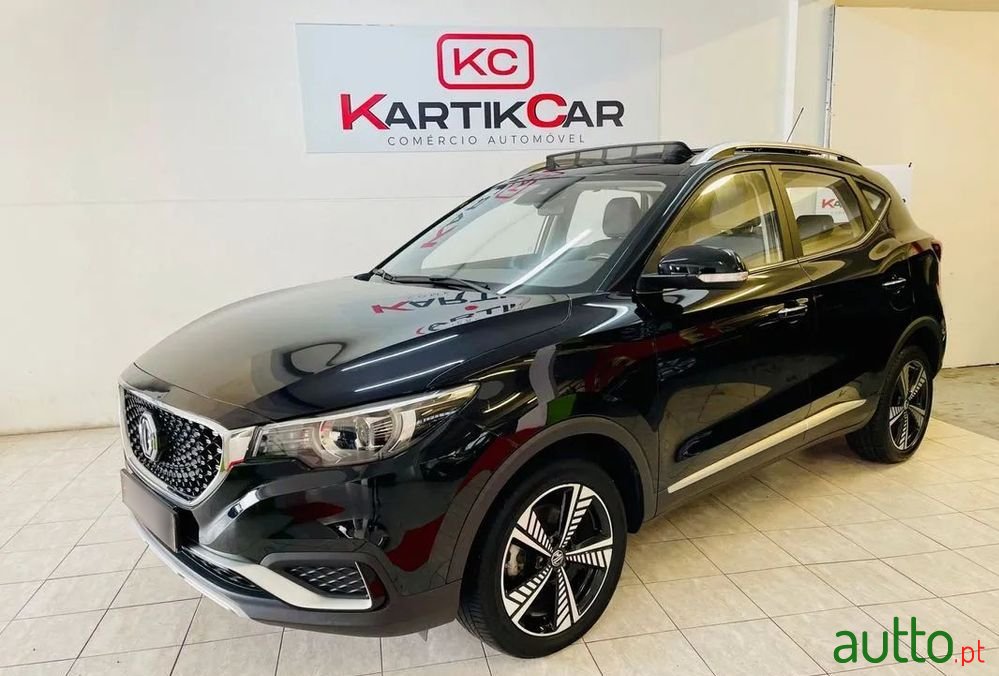 2021' MG ZS Luxury photo #2