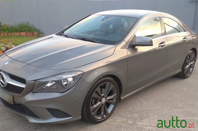 2015' Mercedes-Benz Classe Cla Cdi Urban photo #1