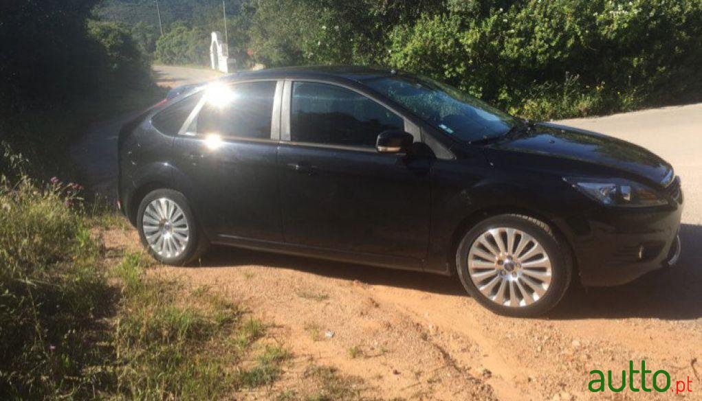 2010' Ford Focus 1.6 Tdci Titanium photo #4