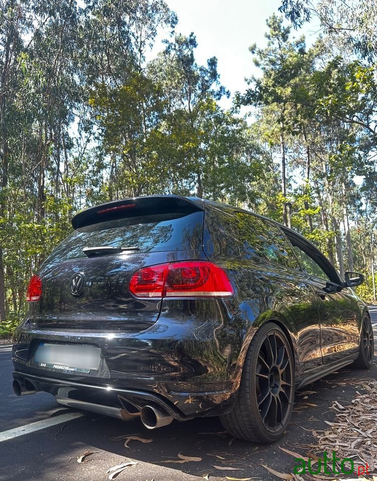 2011' Volkswagen Golf 2.0 Gti Dsg photo #3