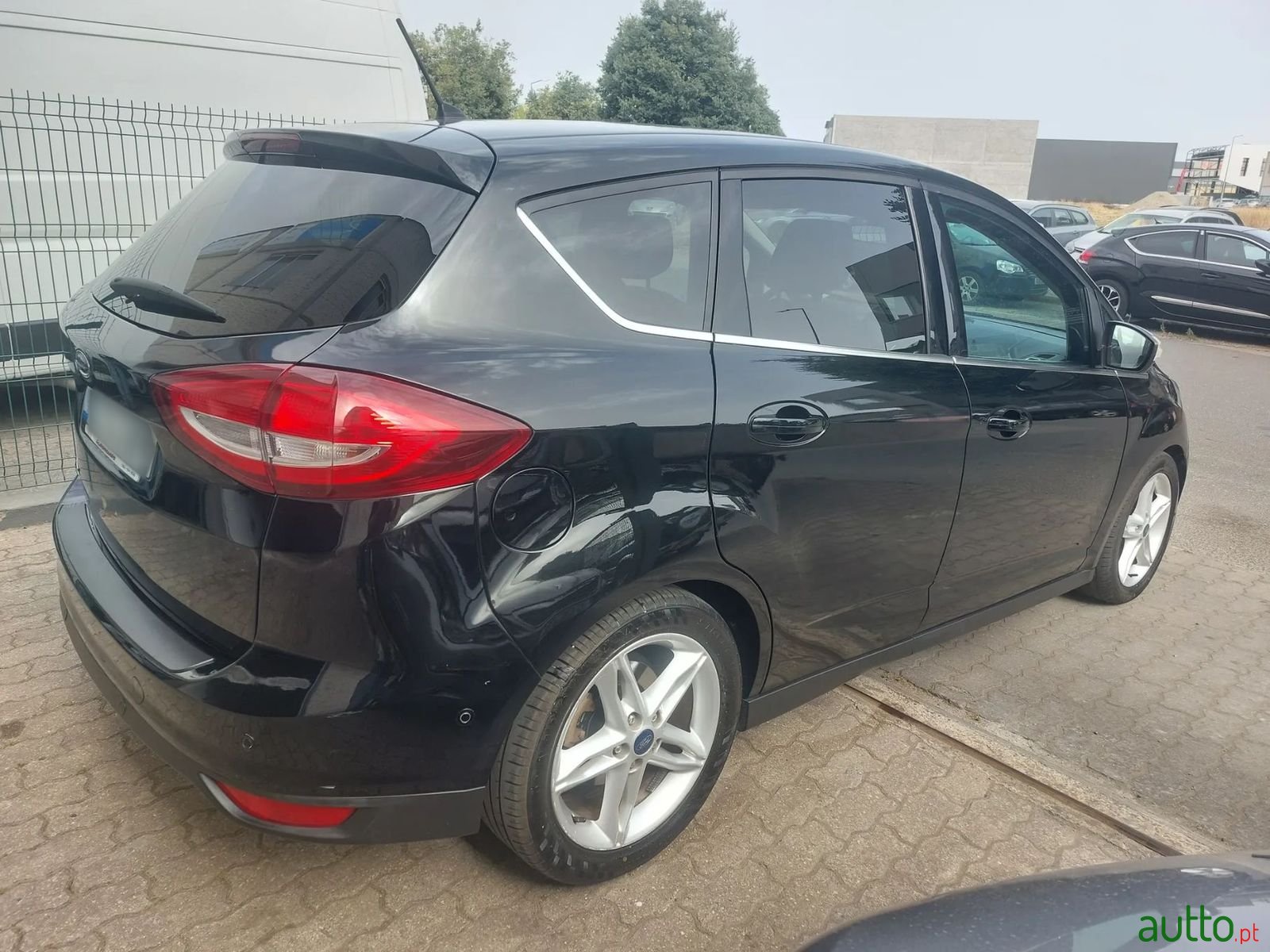 2017' Ford C-MAX photo #5