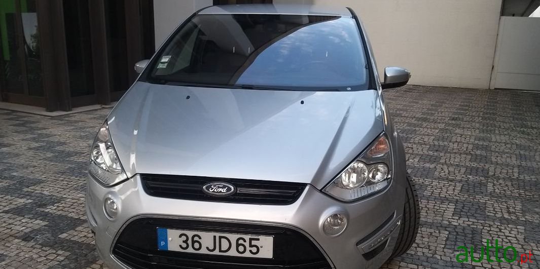 2010' Ford S-Max photo #2