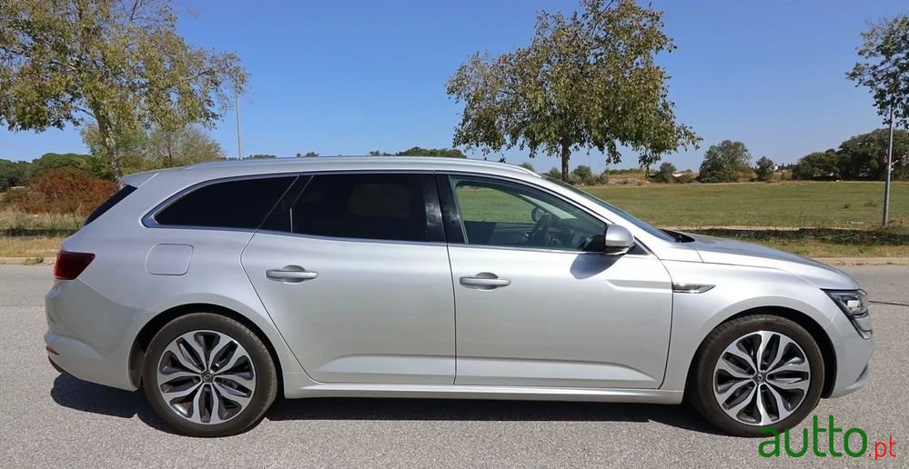 2018' Renault Talisman Sport Tourer photo #1