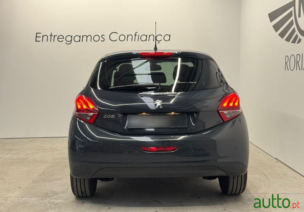 2019' Peugeot 208 photo #4