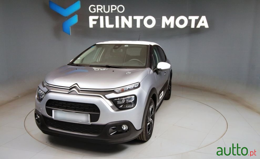 2022' Citroen C3 1.2 Puretech Shine photo #6