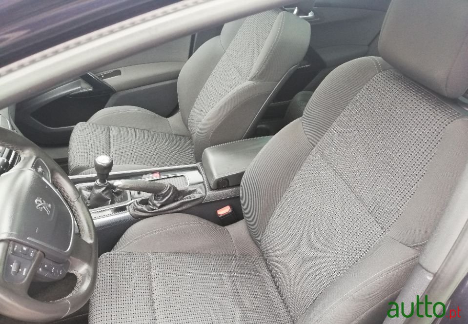 2015' Peugeot 508 Sw photo #4