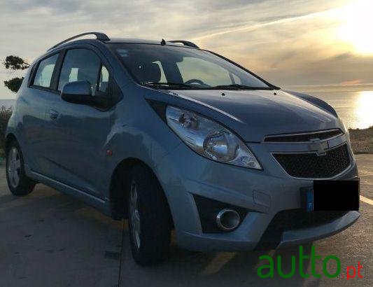 2010' Chevrolet Spark 1.2 Lt photo #1