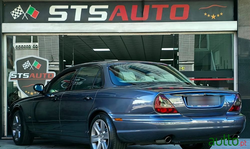 2007' Jaguar XJ photo #4