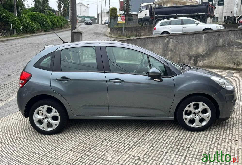 2012' Citroen C3 photo #6