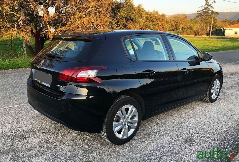 2016' Peugeot 308 photo #5
