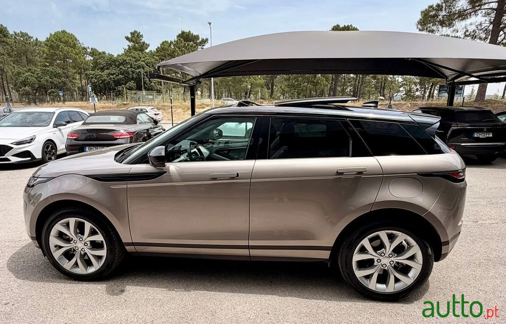 2023' Land Rover Range Rover Evoque P300E Hse photo #2